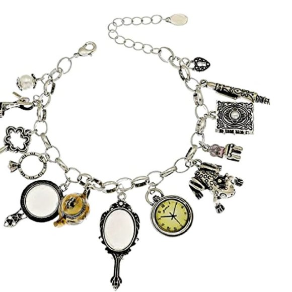 Silver Plated Fairytale Story Taylor Fan Princess Disney Charm Bracelet NEW - Picture 1 of 3
